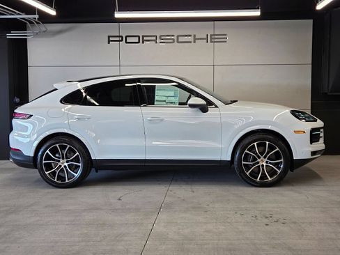 Certified 2026 Porsche Cayenne Coupe AWD/4WD image 27