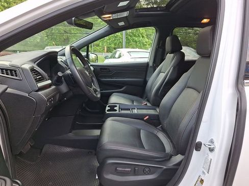 Certified 2023 Honda Odyssey Sport image 14