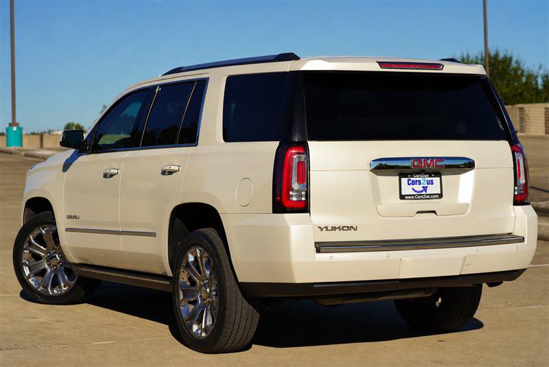 Used 2015 GMC Yukon Denali w/ Premium Package AWD/4WD image 4