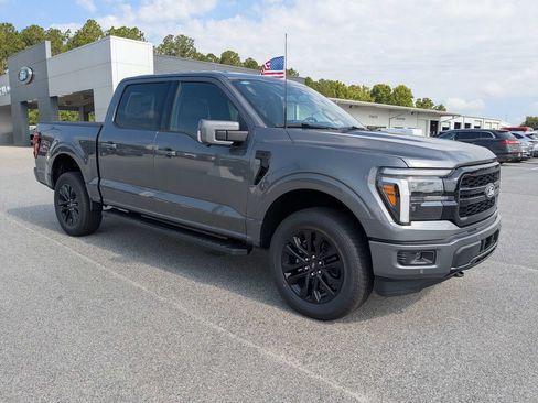 New 2026 Ford F150 Lariat w/ Equipment Group 501A Mid AWD/4WD image 2