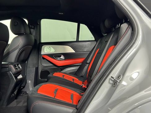 Used 2024 Mercedes-Benz GLE 63 AMG S w/ Driver Assistance Package image 19
