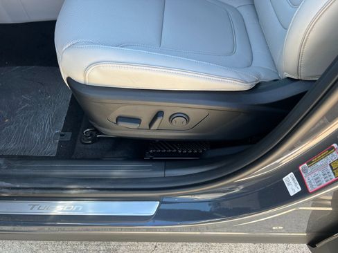 New 2026 Hyundai Tucson Limited FWD image 27