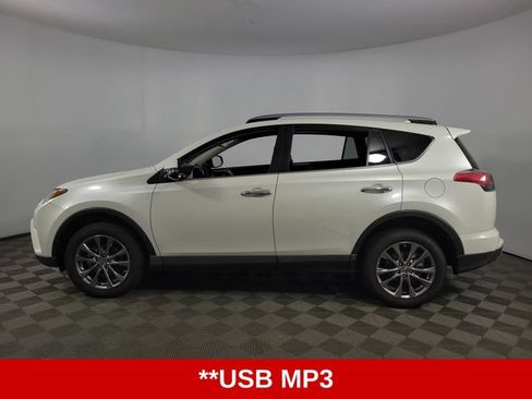 Used 2018 Toyota RAV4 Limited FWD image 6