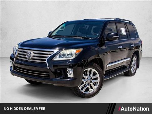 Used 2013 Lexus LX 570 4WD w/ Luxury Pkg image 1