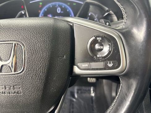 Used 2019 Honda Civic Touring image 13