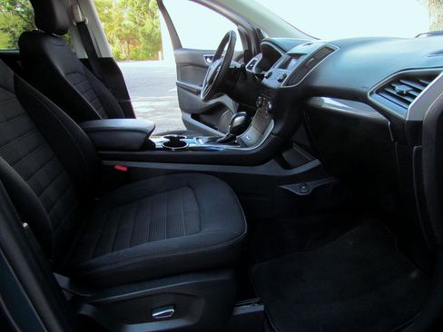 Used 2016 Ford Edge SEL image 12
