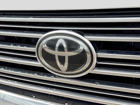 Used 2019 Toyota Tundra Limited AWD/4WD image 11