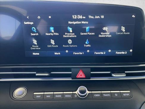 Used 2025 Hyundai Elantra SEL FWD image 14