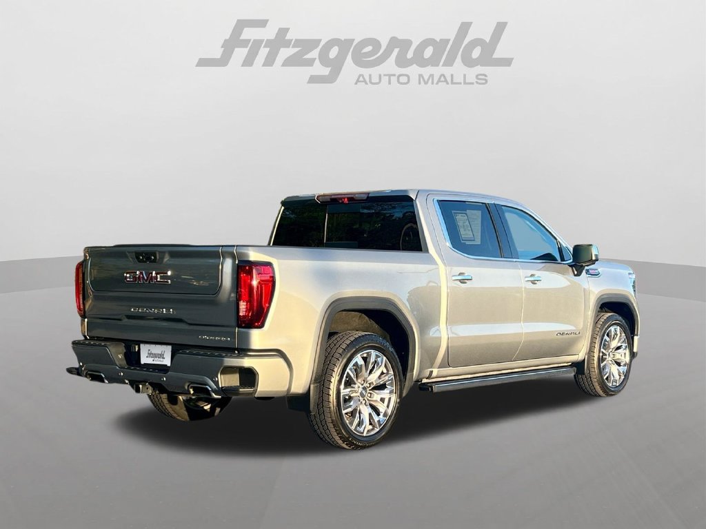 Used 2024 GMC Sierra 1500 Denali AWD/4WD image 16