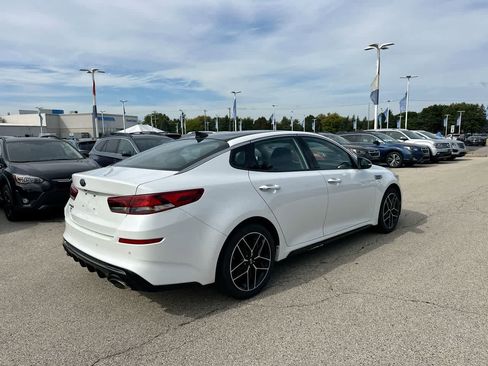 Used 2020 Kia Optima SE image 13