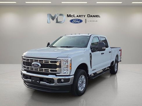 New 2026 Ford F250 XLT AWD/4WD image 2