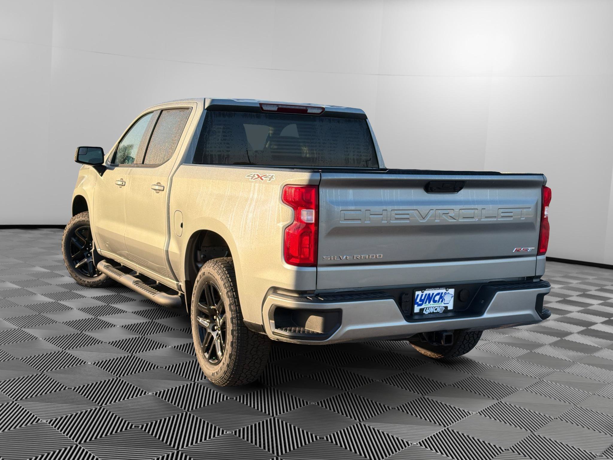 New 2026 Chevrolet Silverado 1500 RST w/ RST Select Package AWD/4WD image 2