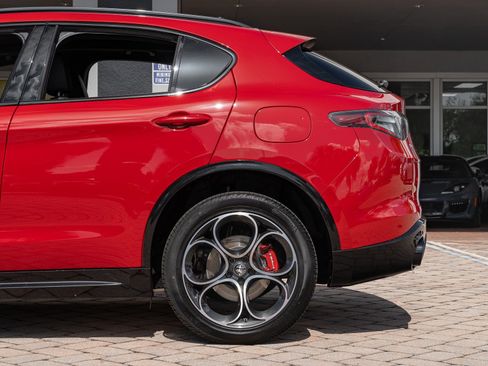 New 2024 Alfa Romeo Stelvio Veloce image 27