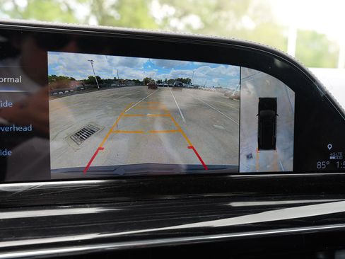 Certified 2023 Cadillac Escalade V w/ Heavy-Duty Trailer Package image 13