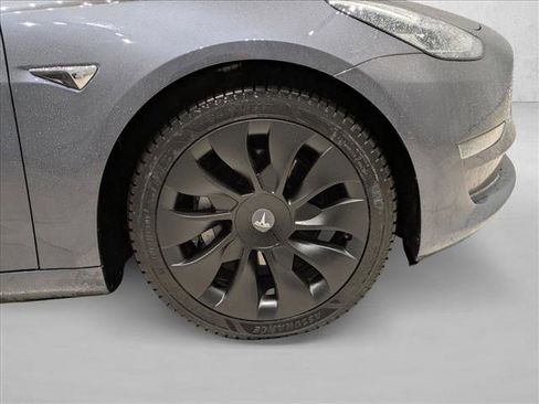 Used 2018 Tesla Model 3 Performance image 23