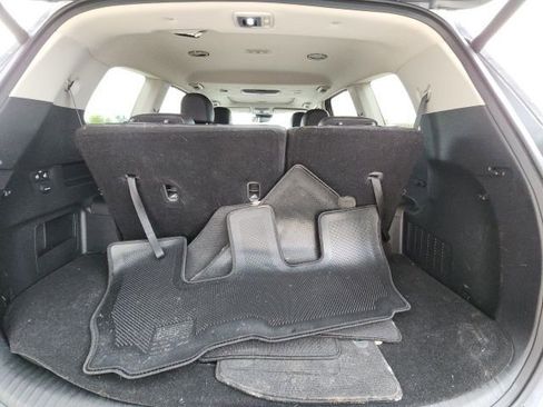 Used 2022 Kia Telluride EX w/ EX Premium Package image 10