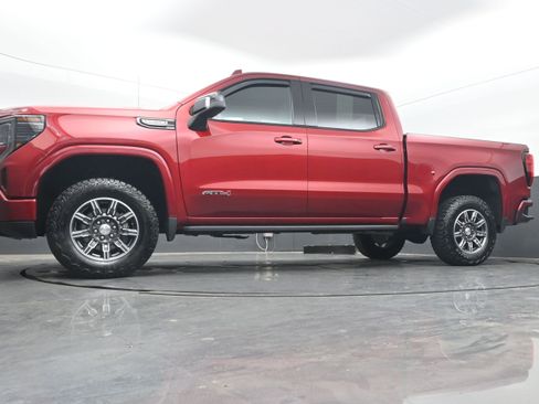Used 2024 GMC Sierra 1500 AT4 w/ Technology Package image 29