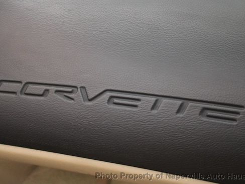 Used 2011 Chevrolet Corvette Convertible w/ Preferred Equipment Group RWD image 34