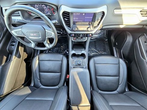 Used 2023 GMC Acadia SLT w/ Technology Package image 31