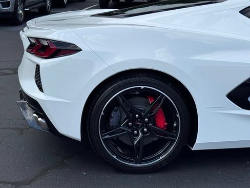 Used 2020 Chevrolet Corvette Stingray Preferred Cpe w/ 2LT Preferred Equipment Group RWD image 83