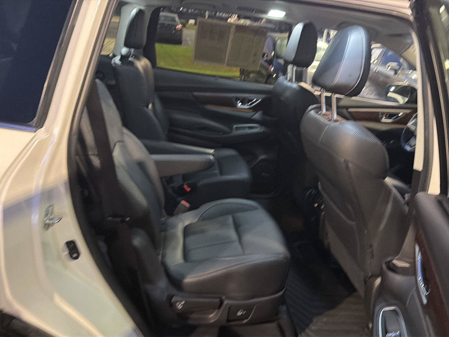 Used 2023 Subaru Ascent Touring AWD/4WD image 13