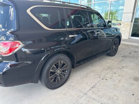 Used 2019 Nissan Armada Platinum w/ Interior Lighting Package AWD/4WD image 22