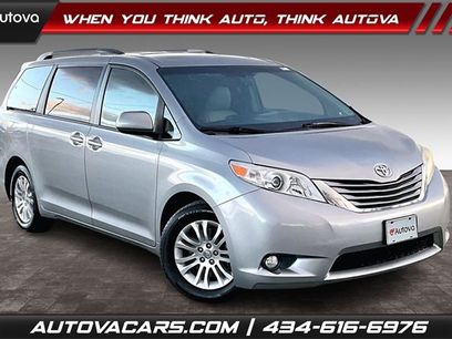 Used 2017 Toyota Sienna XLE
