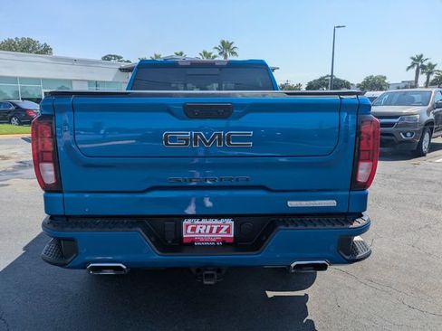Used 2022 GMC Sierra 1500 Elevation w/ Elevation Premium Package AWD/4WD image 6