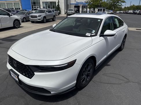 Certified 2023 Honda Accord EX image 2
