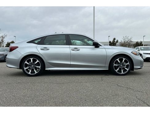 Certified 2025 Honda Civic Sport Touring image 7