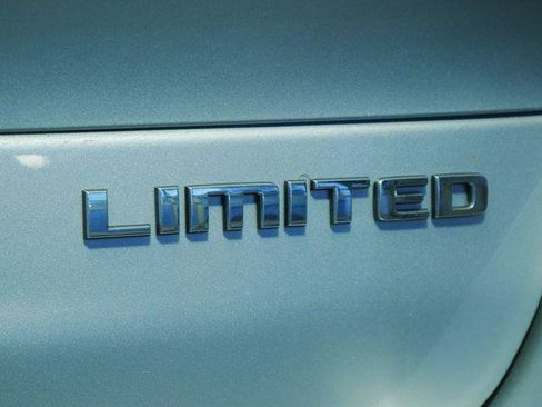 Certified 2023 Jeep Grand Cherokee L Limited w/ Luxury Tech Group II AWD/4WD image 10
