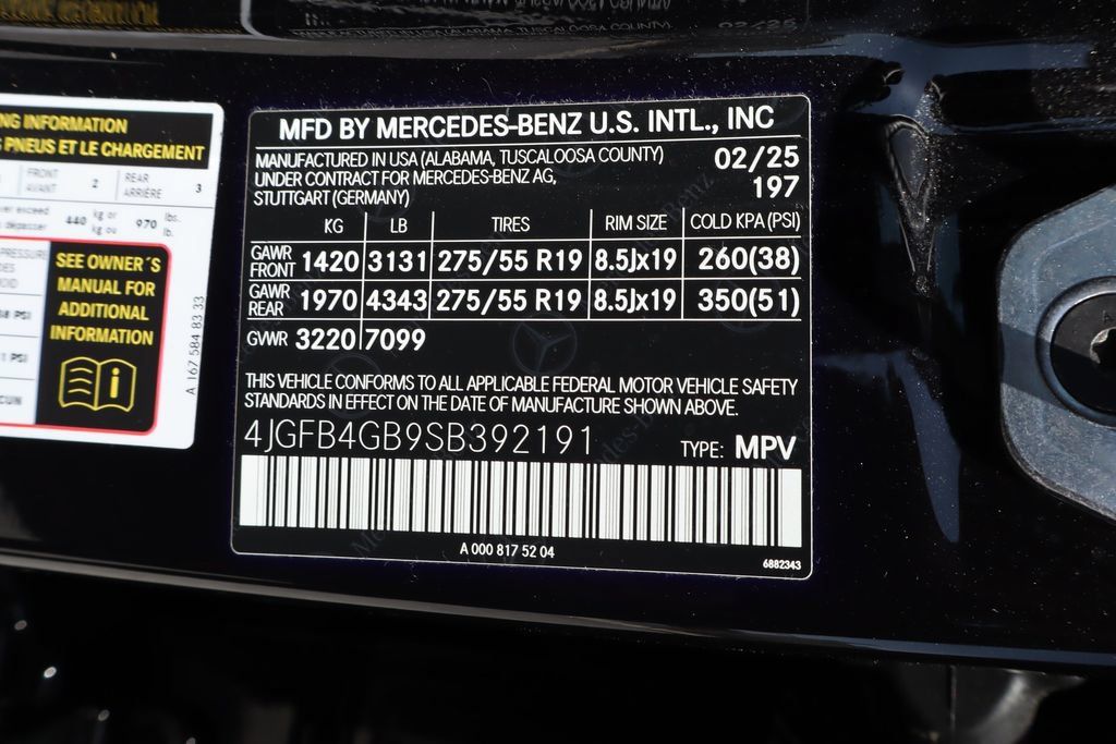 Used 2025 Mercedes-Benz GLE 450e 4MATIC image 36
