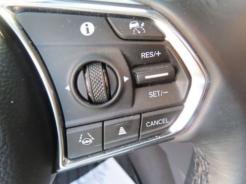 Used 2023 Acura MDX SH-AWD w/ Technology Package image 20