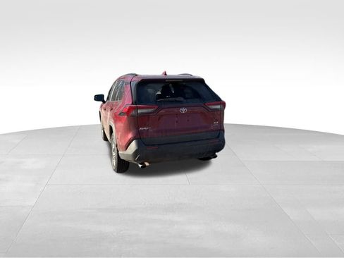 Used 2025 Toyota RAV4 XLE image 8