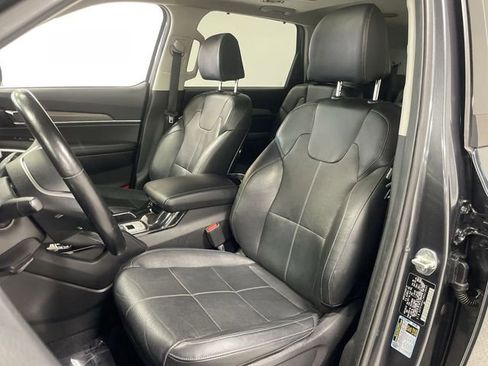 Used 2022 Kia Telluride EX w/ EX Premium Package image 11