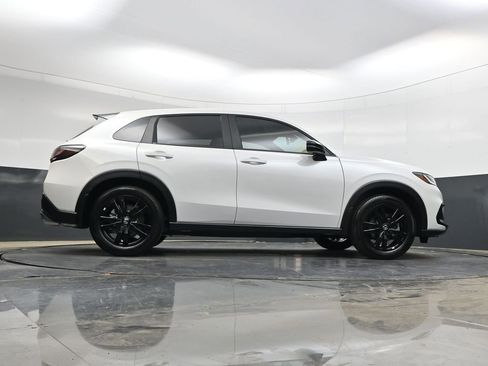 New 2026 Honda HR-V Sport image 32