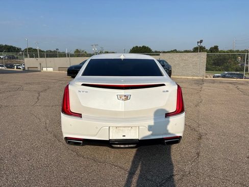 Used 2018 Cadillac XTS Luxury FWD image 6