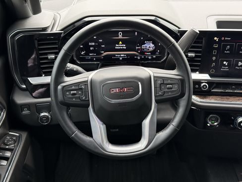 Used 2024 GMC Sierra 1500 Elevation RWD image 15