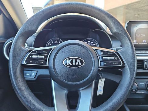 Used 2021 Kia Forte LXS image 23