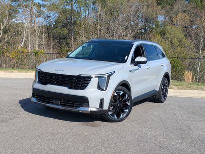 Used 2024 Kia Sorento EX w/ Panoramic Sunroof Package