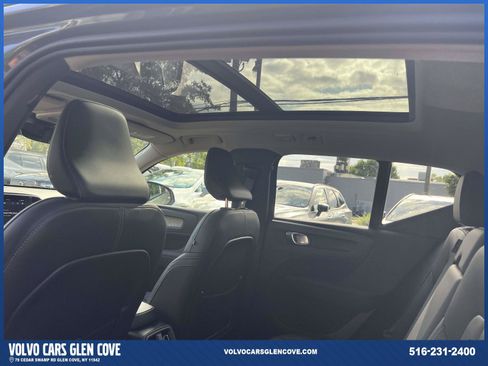 Used 2026 Volvo XC40 B5 Core w/ Protection Package Premier AWD/4WD image 13