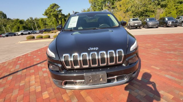 Used 2016 Jeep Cherokee Limited FWD image 4