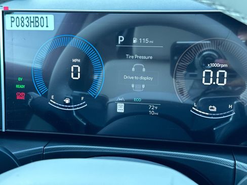 New 2026 Hyundai Santa Fe SE image 16