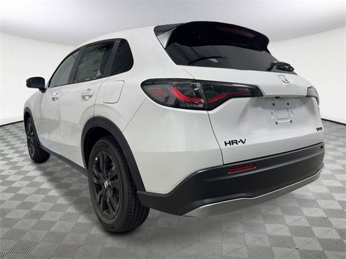 New 2026 Honda HR-V Sport image 3