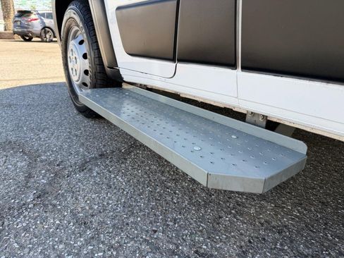 Used 2023 RAM ProMaster 2500 FWD image 68