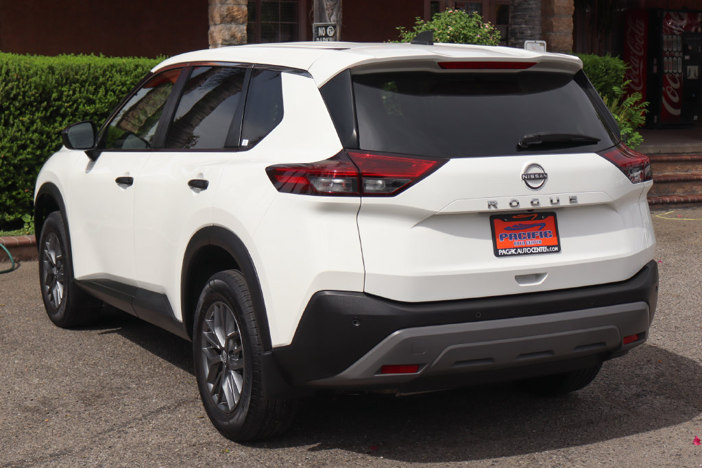 Used 2023 Nissan Rogue S FWD image 6