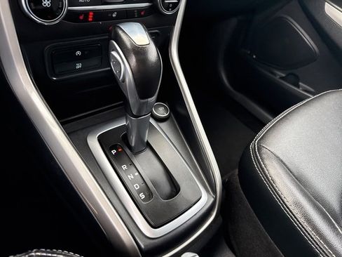 Used 2021 Ford EcoSport Titanium image 29