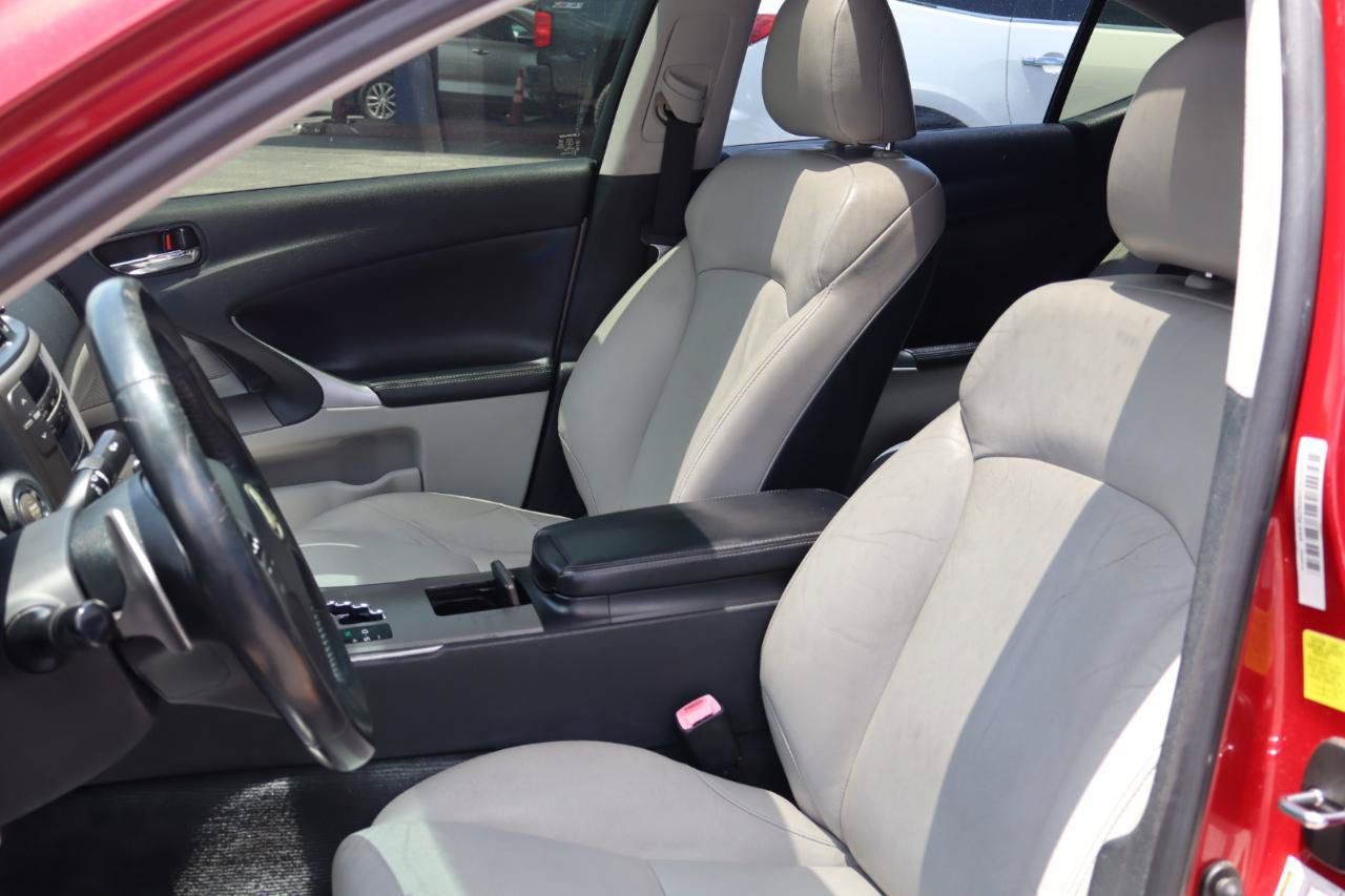 Used 2010 Lexus IS 250 w/ Preferred Accessory Package RWD image 14