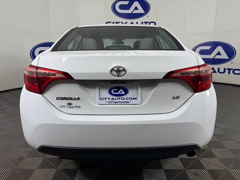 Used 2019 Toyota Corolla LE image 7