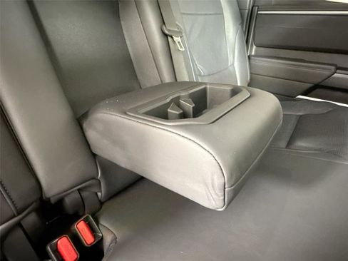 Used 2023 Toyota Tundra Platinum image 41